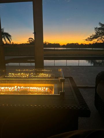 8030 Woodsmuir Drive, Palm Beach Gardens, FL 33412