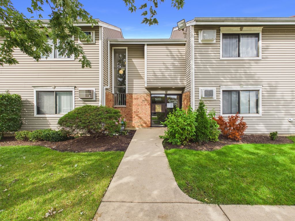 500 BAYSIDE Drive 6, Palatine, IL 60074 — exterior