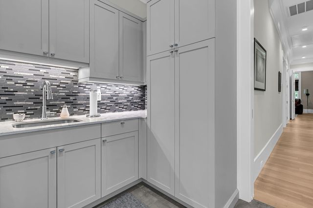 3682 Colonel Vanderhorst Circle, Mount Pleasant, SC 29466