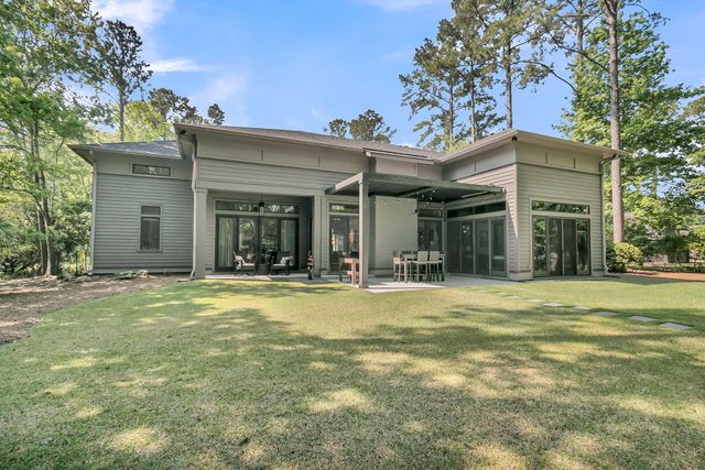 3682 Colonel Vanderhorst Circle, Mount Pleasant, SC 29466