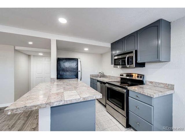 4625 W 6th Ave 10, Denver, CO 80204