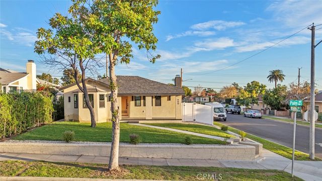 900 E Palm Avenue, Burbank, CA 91501