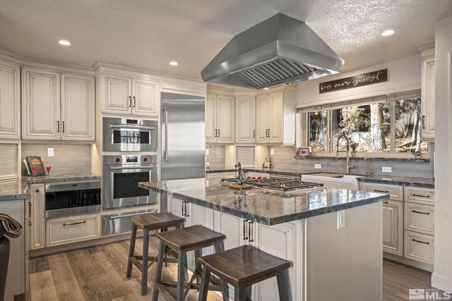 930 Spanish Springs Road, Sparks, NV 89434