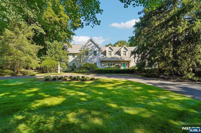 580 Brookside Avenue, Allendale, NJ 07401