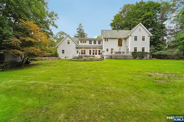580 Brookside Avenue, Allendale, NJ 07401
