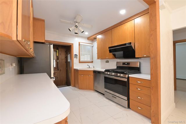 24948 Rushmore Terrace, Little Neck, NY 11362