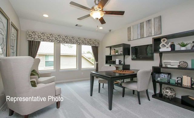 1301 Rothland Lane, Red Oak, TX 75154