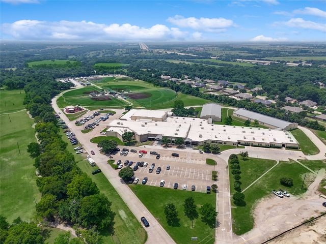 1301 Rothland Lane, Red Oak, TX 75154
