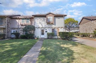 1510 S 8th Street, La Porte, TX 77571