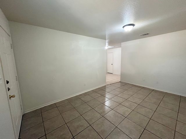 5018 Nell Street 5016, Fort Worth, TX 76119