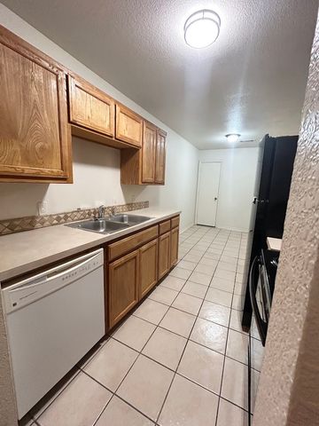 5018 Nell Street 5016, Fort Worth, TX 76119