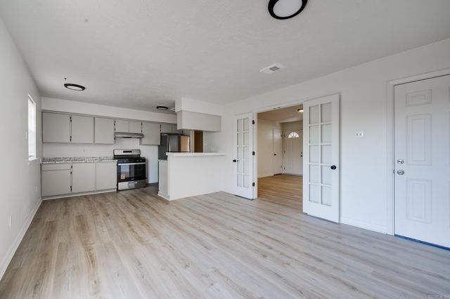 2619 Elkhart Dr, Little Rock, AR 72204