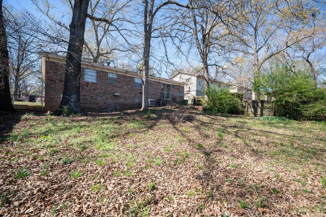 2619 Elkhart Dr, Little Rock, AR 72204