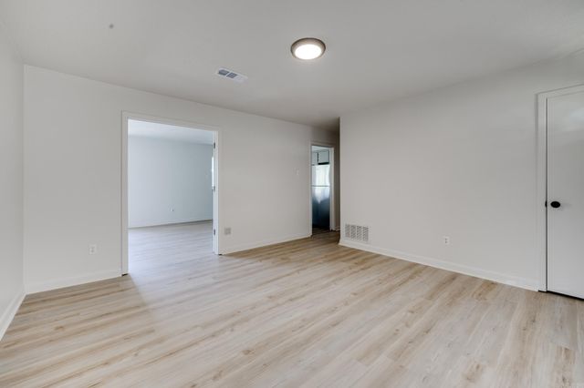 2619 Elkhart Dr, Little Rock, AR 72204