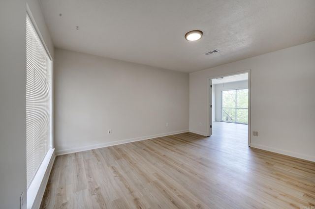 2619 Elkhart Dr, Little Rock, AR 72204