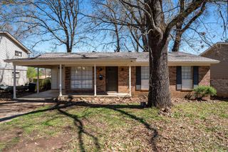 2619 Elkhart Dr, Little Rock, AR 72204
