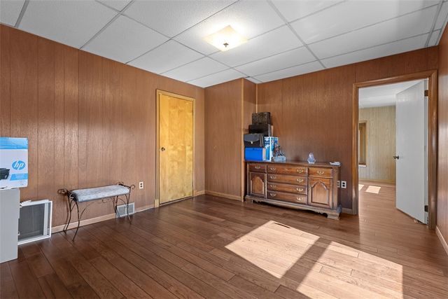 22 James Street, Shaler, PA 15223