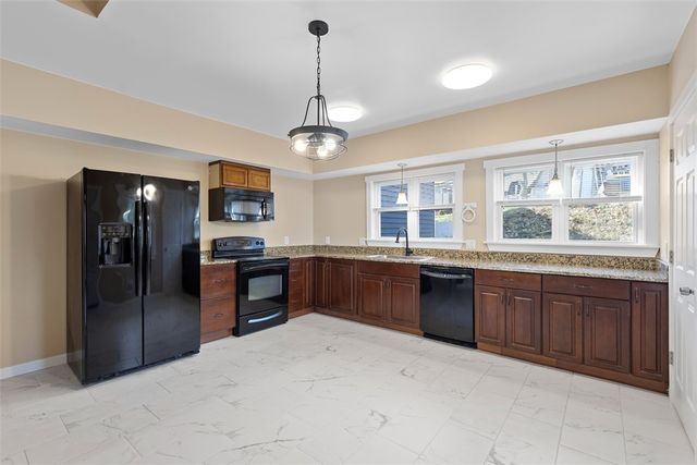 22 James Street, Shaler, PA 15223