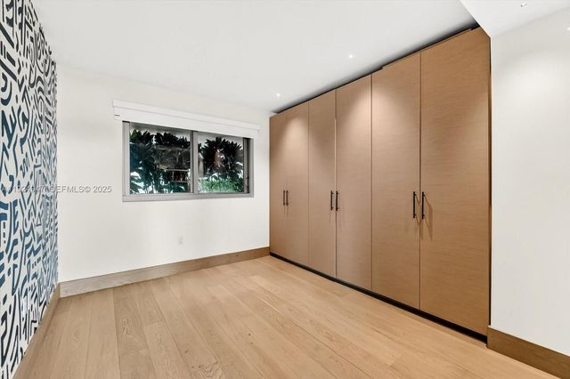 1201 20th St PH07, Miami Beach, FL 33139