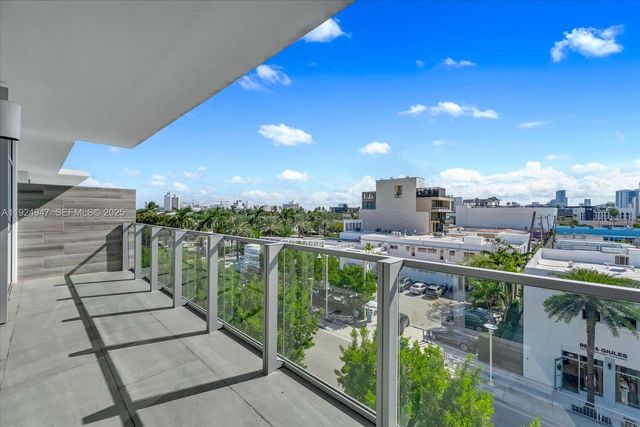 1201 20th St PH07, Miami Beach, FL 33139