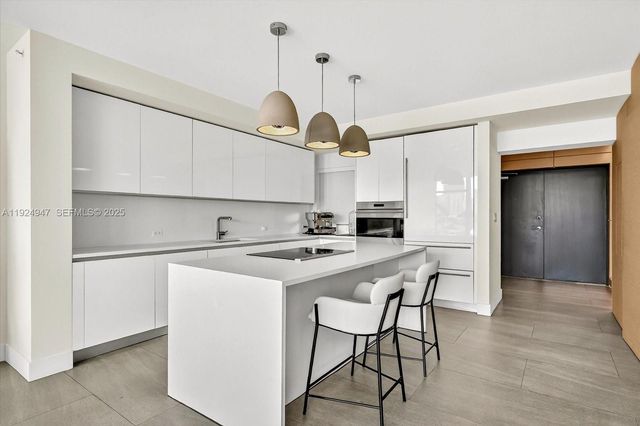 1201 20th St PH07, Miami Beach, FL 33139