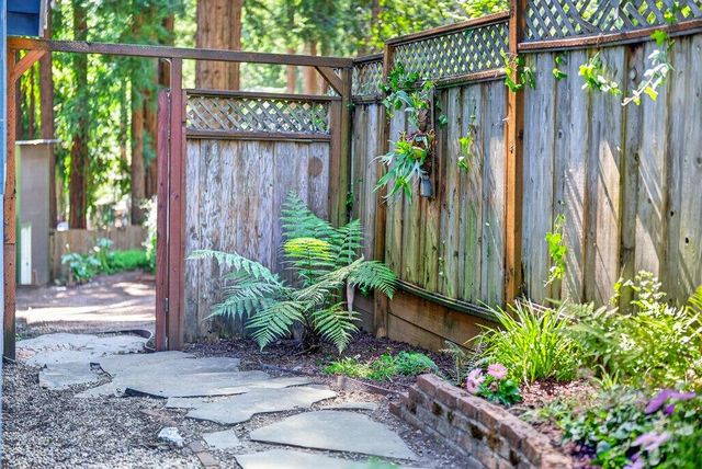 1500 River Road, Brookdale, CA 95007