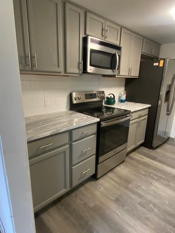 266 Lowell St, Wilmington, MA 01887