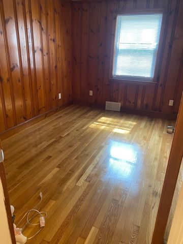 266 Lowell St, Wilmington, MA 01887