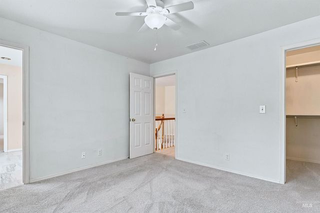 3706 N Lakegrove Pl, Boise, ID 83713