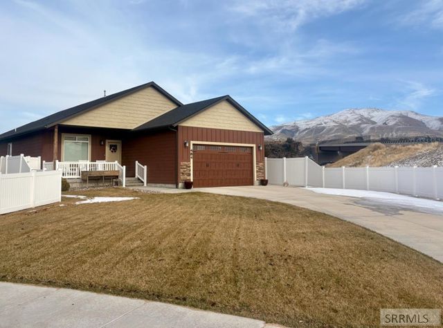 484 Double Eagle, Pocatello, ID 83204