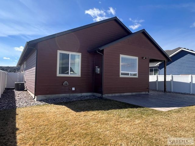 484 Double Eagle, Pocatello, ID 83204
