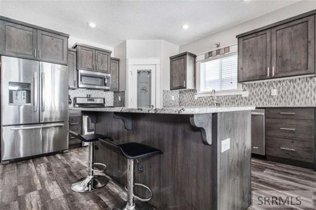 Image 4 of property listing at 484 Double Eagle, Pocatello, ID 83204