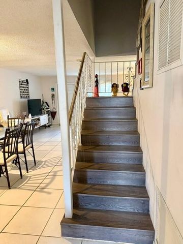 2200 Monroe Street 6, Hollywood, FL 33020