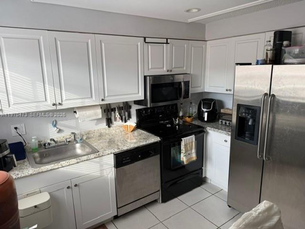 2200 Monroe Street 6, Hollywood, FL 33020