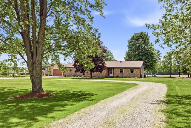8149 Rattle Run Road, Columbus, MI 48063