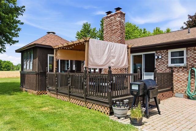 8149 Rattle Run Road, Columbus, MI 48063