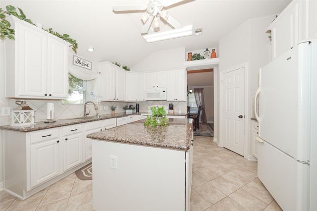 2203 Red Bird Lane, Pattison, TX 77423