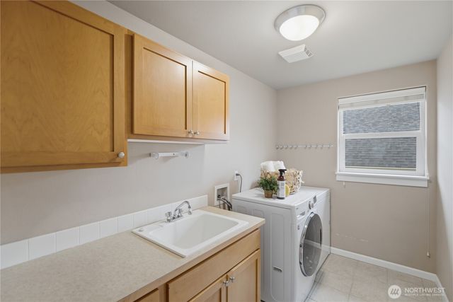 8318 131st Street Ct E, Puyallup, WA 98373