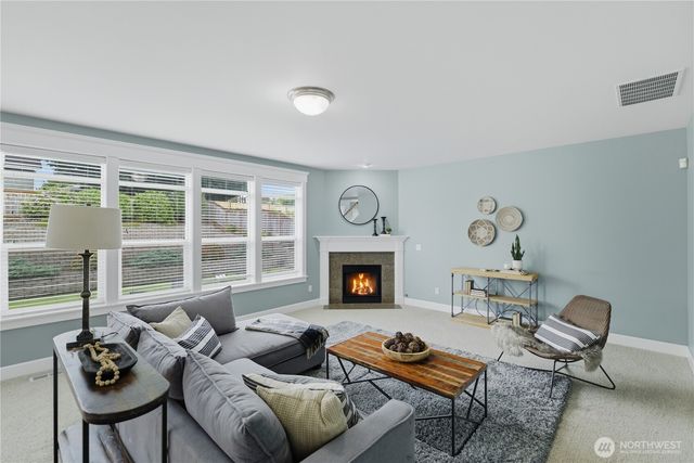 8318 131st Street Ct E, Puyallup, WA 98373