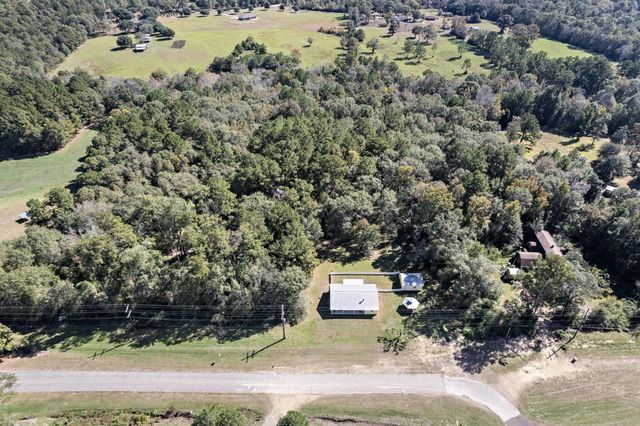 250 County Road 4750, Warren, TX 77664