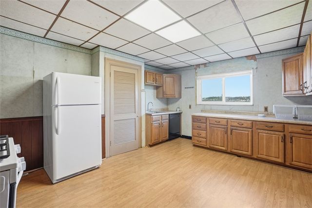 3535 Bigelow Blvd, Polish Hill, PA 15213
