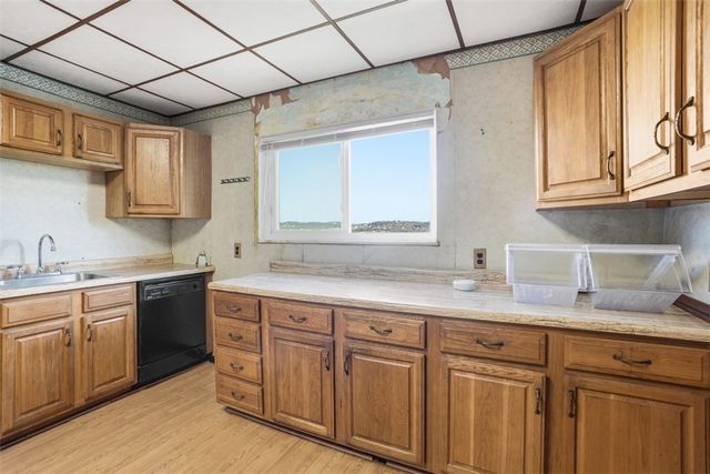 3535 Bigelow Blvd, Polish Hill, PA 15213