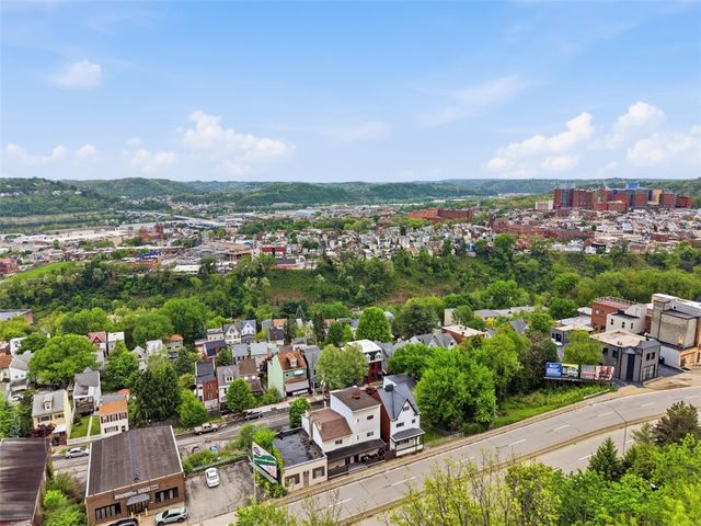 3535 Bigelow Blvd, Polish Hill, PA 15213