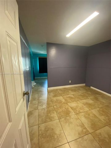 1926 Ramsey Dr, Lake Worth, FL 33461