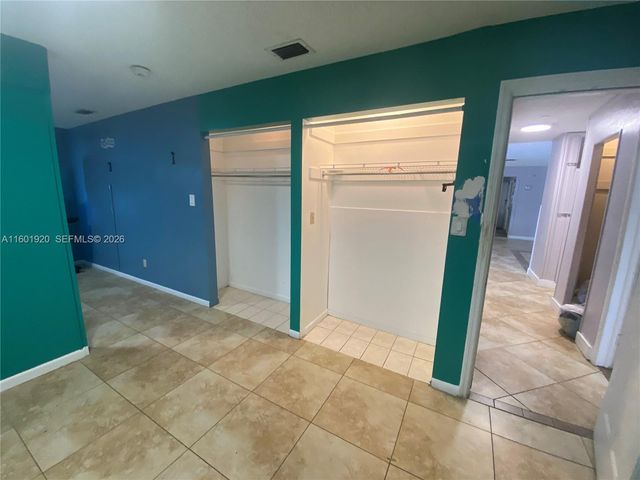 1926 Ramsey Dr, Lake Worth, FL 33461