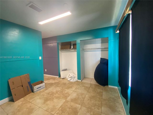 1926 Ramsey Dr, Lake Worth, FL 33461