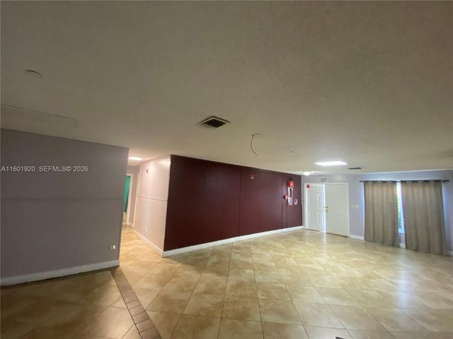 1926 Ramsey Dr, Lake Worth, FL 33461