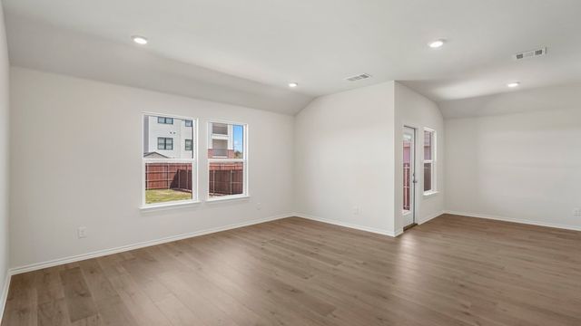 211 Desert Willow Drive, Royse City, TX 75189