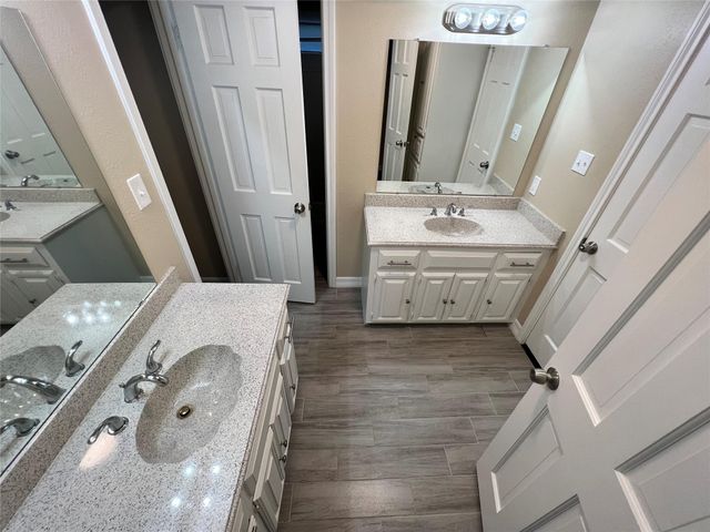 18240 Fenske Road, Cypress, TX 77433