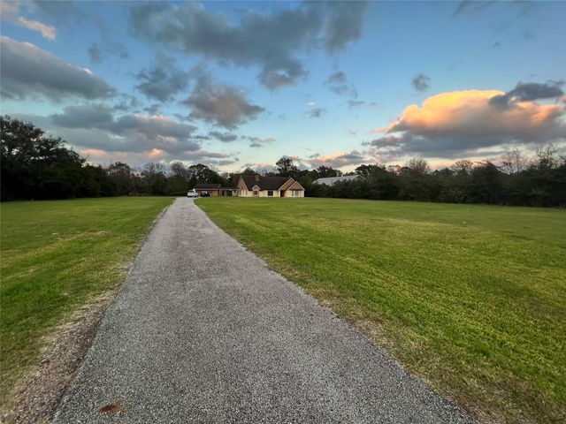 18240 Fenske Road, Cypress, TX 77433